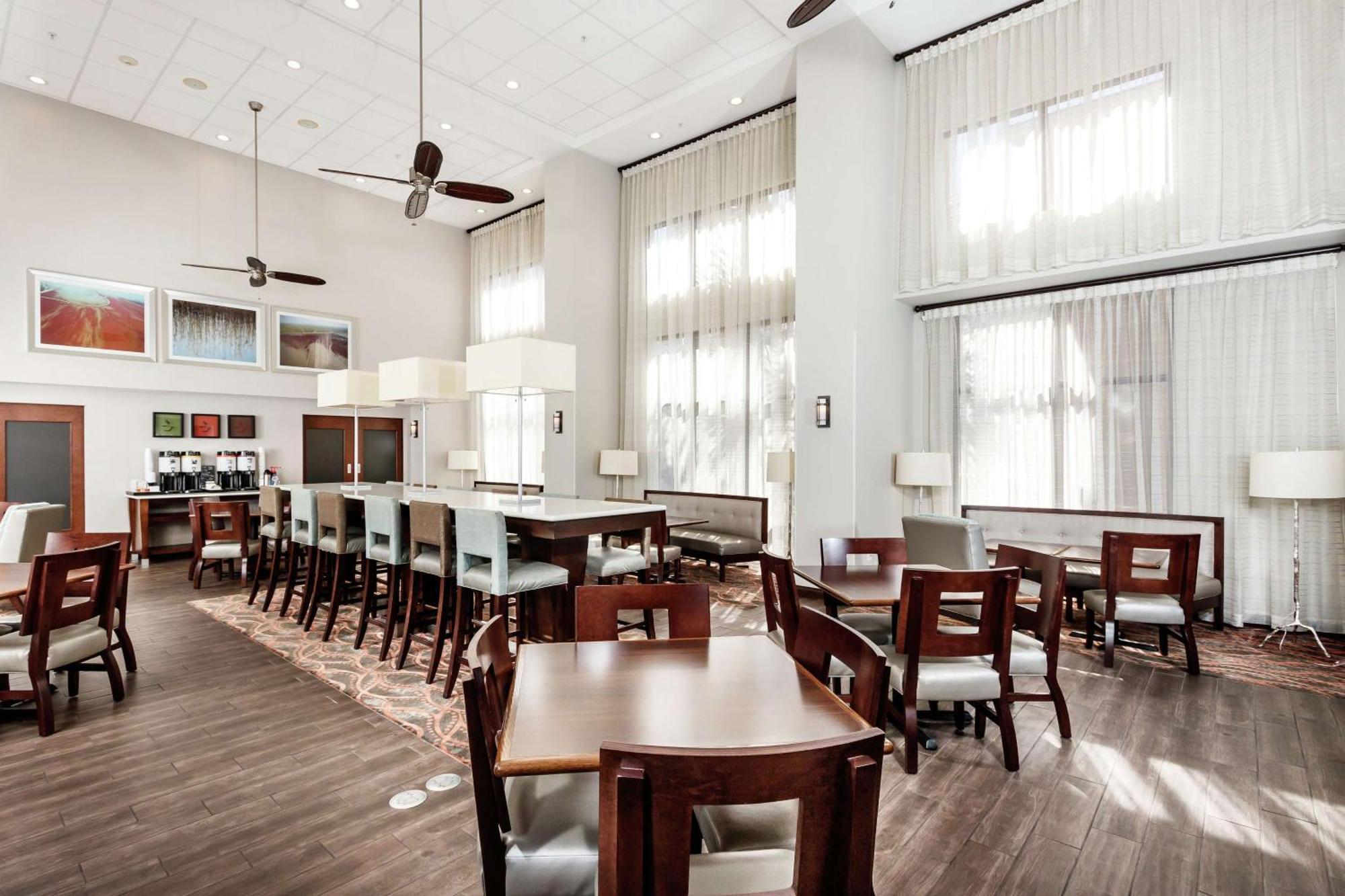 Hampton Inn & Suites Navarre Esterno foto