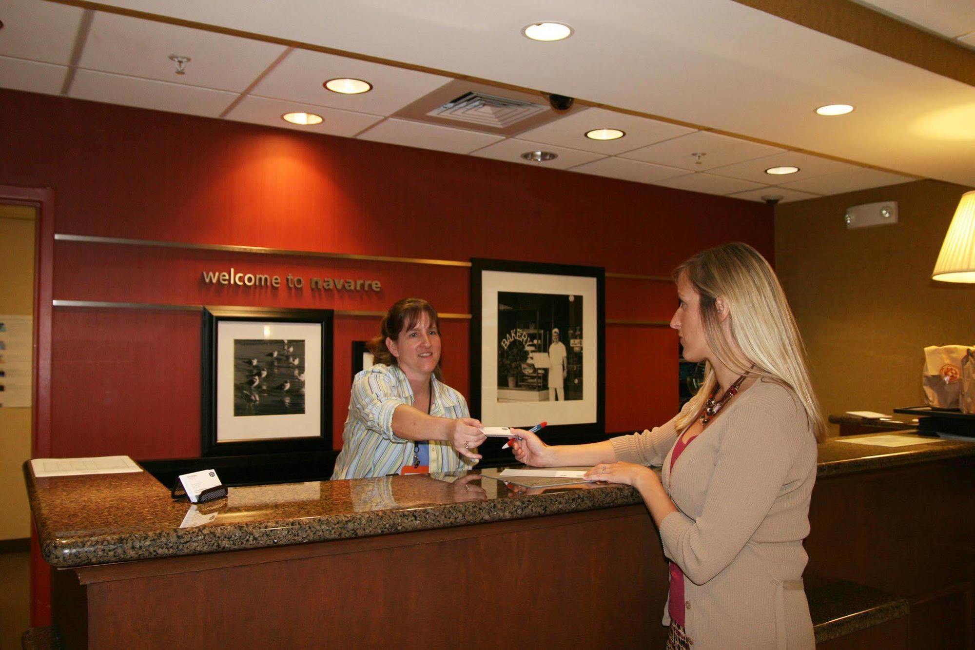 Hampton Inn & Suites Navarre Esterno foto