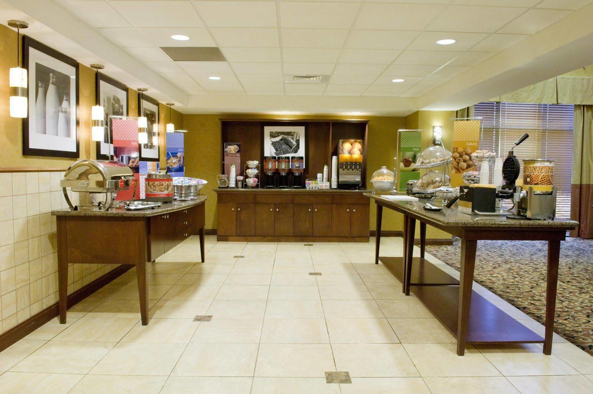 Hampton Inn & Suites Navarre Esterno foto