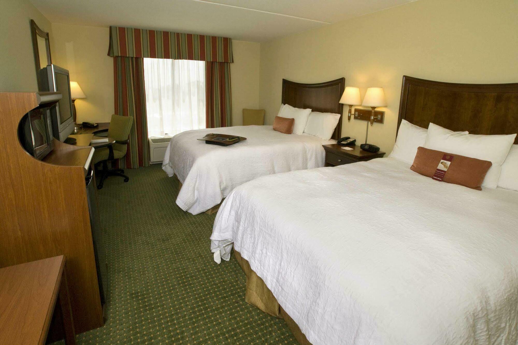 Hampton Inn & Suites Navarre Esterno foto